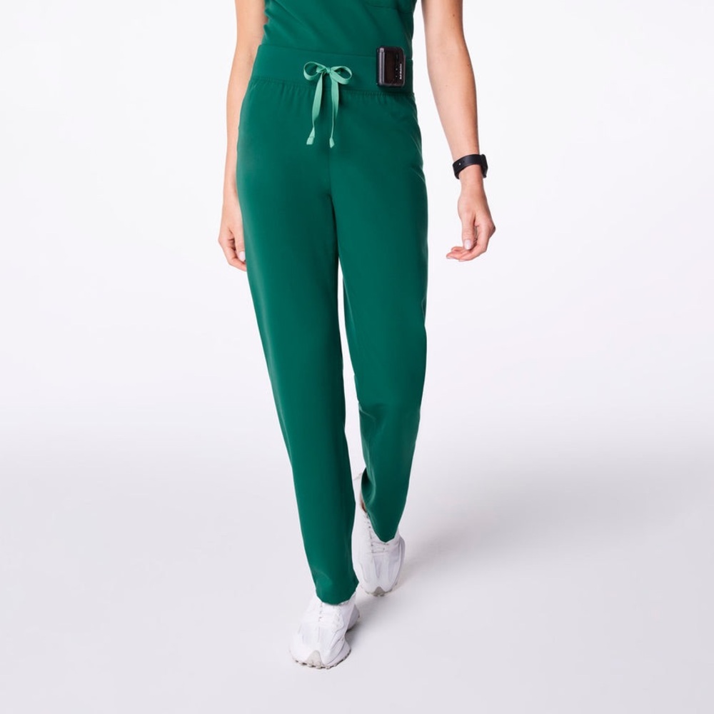 Figs Women’s Hunter Green High Waisted Livingston Scrub Pants